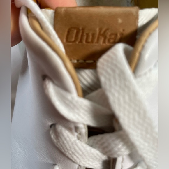Olukai Lae'ahi li 'ili Leather Sneaker In White Comfort Men’s Sz 9.5 Athliesure - Picture 12 of 14